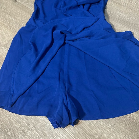 NWT Express Royal Blue Wrap Romper Size 4 🧚‍♀️ - Picture 4 of 6